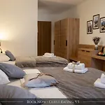 Nocleg ze śniadaniem Askana - Blisko Stoku, Basen, Parking 3*
