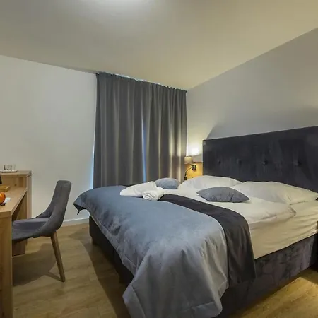 Bed & Breakfast Askana - Basen, Sauny, Jacuzzi