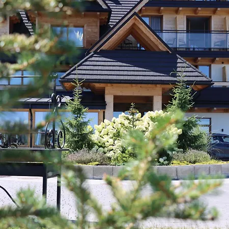 Askana - Basen, Sauny, Jacuzzi Bed & Breakfast