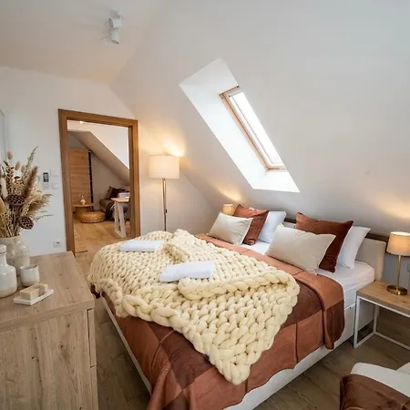 Askana Bed & Breakfast