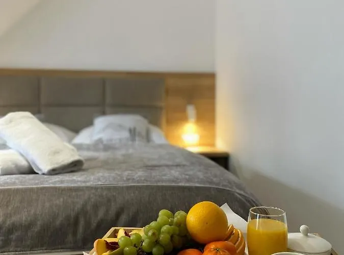 Bed & Breakfast Askana - Blisko Stoku, Basen, Parking 3*