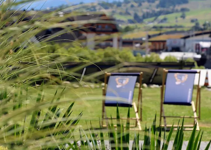 Askana - Blisko Stoku, Basen, Parking Bed & Breakfast